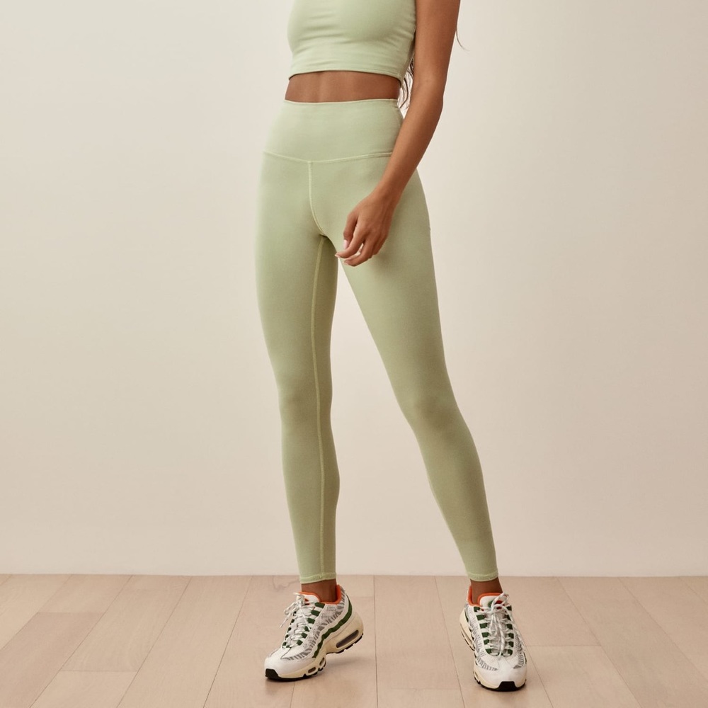 Reformation eco stretch legging